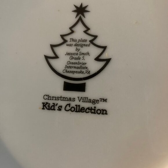 Christmas Village Kid's Collection 7-1/2" Cookies for Santa Plate - Picture 4 of 4